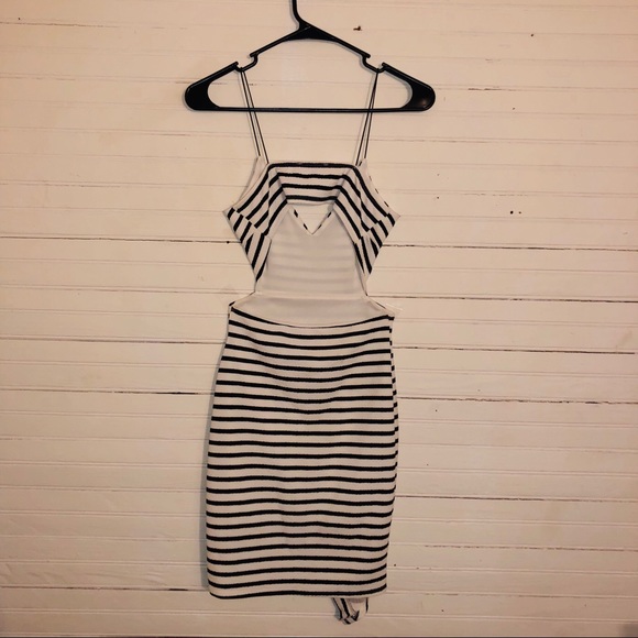 Small Black and White Stripe Dress - Picture 2 of 5